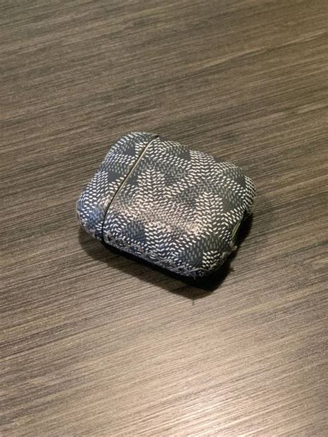 authentic goyard airpod case|maison goyard cigar case.